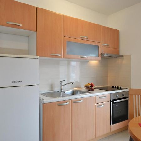 Apartmani Vedrana, Murter Eksteriør bilde